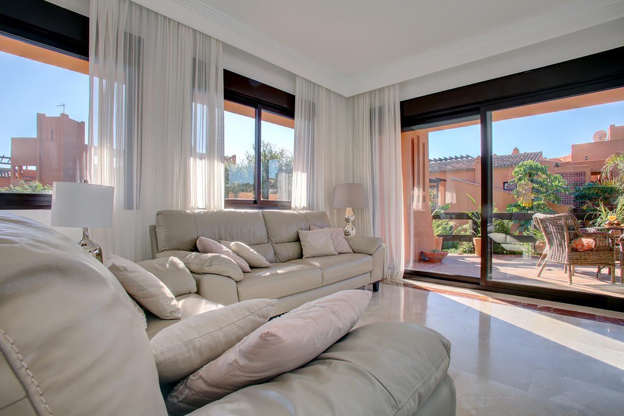 Jardines De Nueva Galera Bajo III Daire Estepona Dış mekan fotoğraf