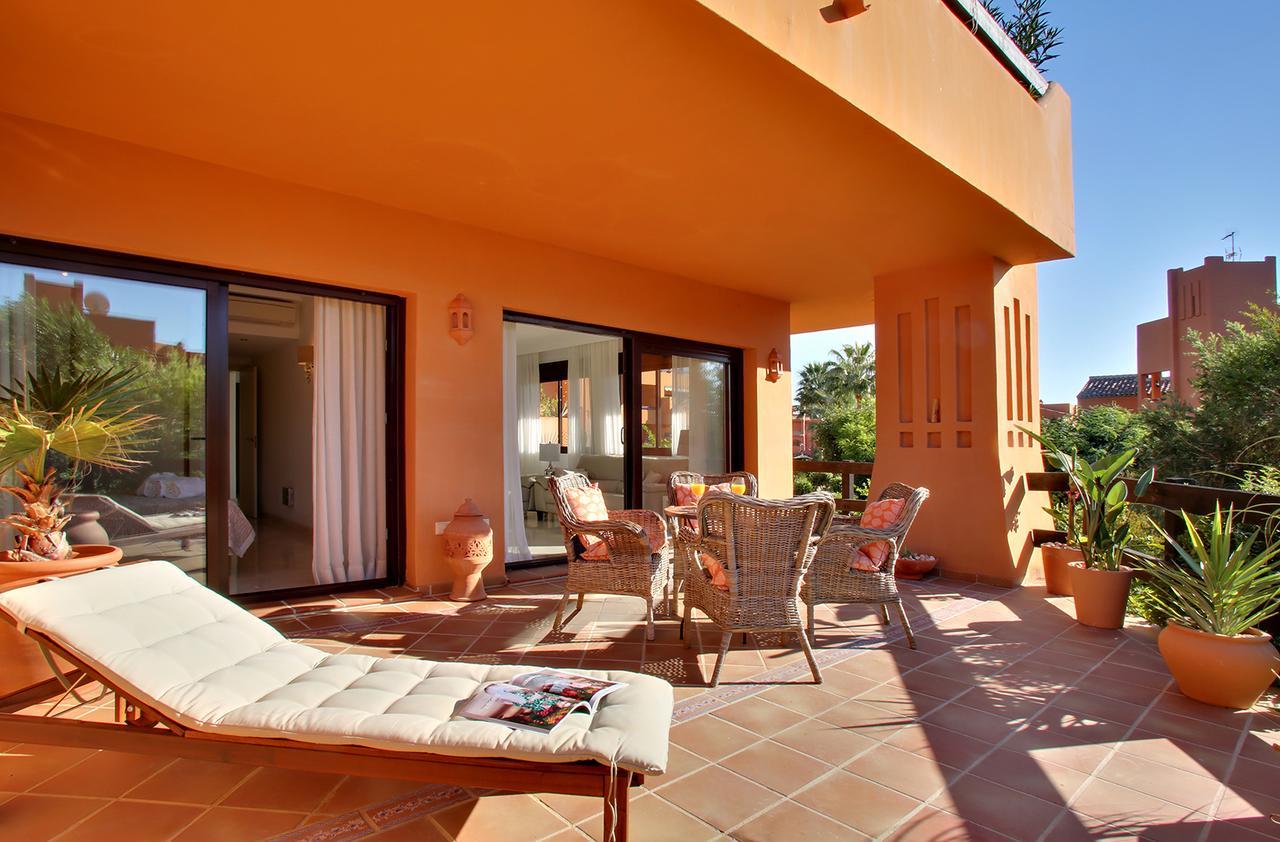 Jardines De Nueva Galera Bajo III Daire Estepona Dış mekan fotoğraf