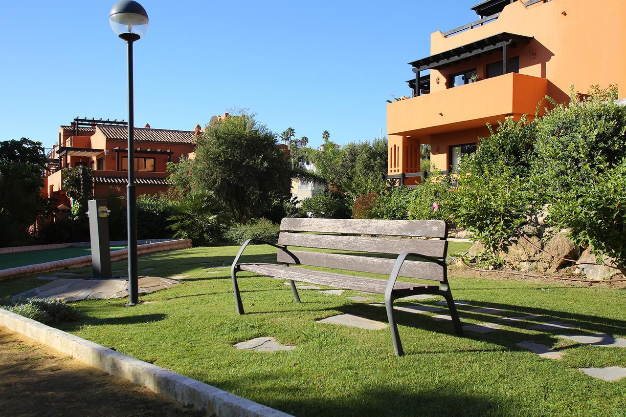 Jardines De Nueva Galera Bajo III Daire Estepona Dış mekan fotoğraf
